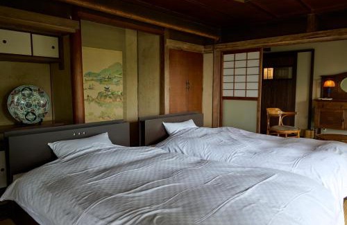Tomonoura Onsen House | Experience Relaxation at そわか楼 with Hot Tub Amenities