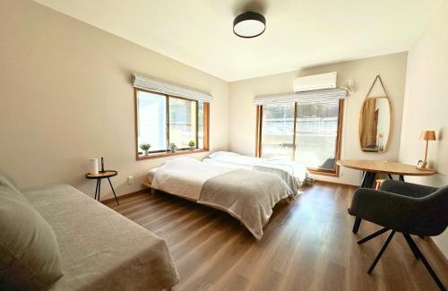 Higashimiyoshi House | Relax at にし阿波ねすと: Family-Friendly with Hot Tub