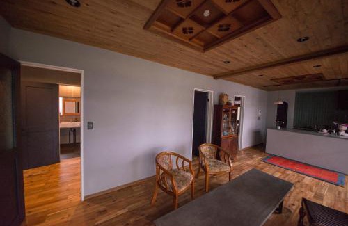 Kirishima House | Relax at Hanare Sou - Child-Friendly Retreat with Onsen