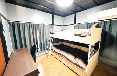 Wakayama Apartment | Experience Family-Friendly Stays at まるとくハウス和歌山