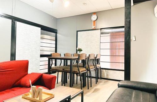 Wakayama Apartment | Experience Family-Friendly Stays at まるとくハウス和歌山