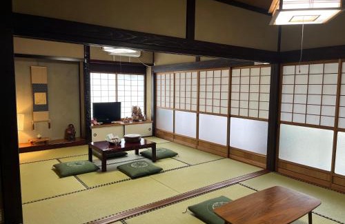 Higashihiroshima House | Child-Friendly Retreat at みんなのひみつきち YuToRi 遊人里