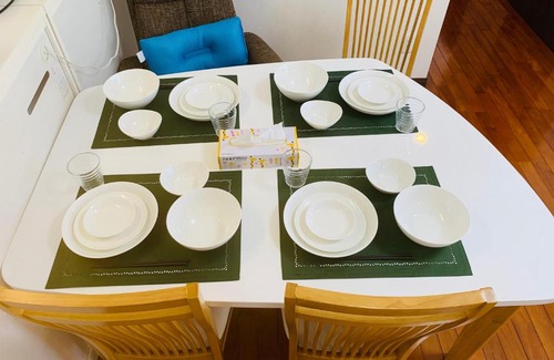 Ginowan Apartment | Family-Friendly ゆくい家 with Kitchen & 9/10 Guest Rating