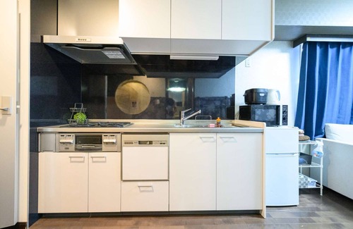 Chuo Apartment | Convenient Designer 1LDK, Steps from Honmachi Station!
