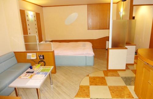 Matsue Hotel | Experience Annex Tamayu: Adults-Only Escape with Breakfast