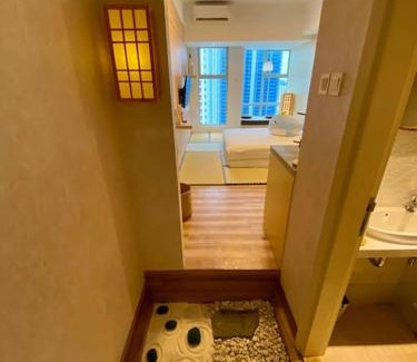 Surabaya Apartment | Top-Rated Amaya Home with Pool at Anderson Apartemen