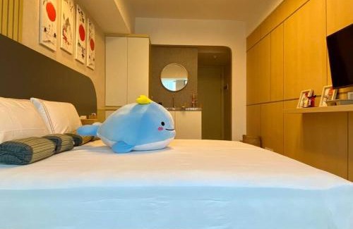 Surabaya Apartment | Top-Rated Amaya Home with Pool at Anderson Apartemen