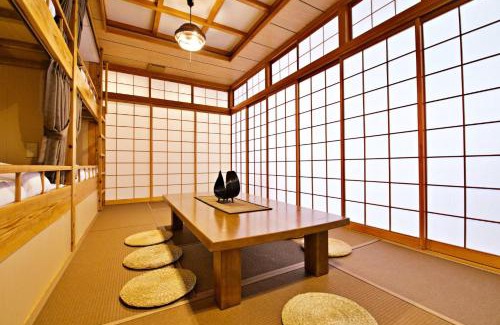 Naha City Centre Apartment | Explore Family-Friendly Stays at アメニティーハウス宮城501
