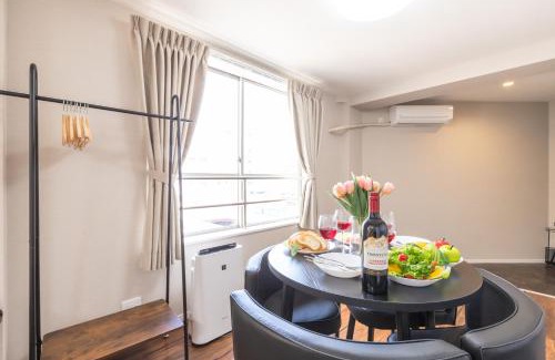 Naniwa Apartment | Inviting アリタ日本橋西3F: Family-Friendly Retreat