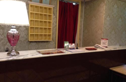 Himeji Hotel | Discover Angélique Cloche: Accessible Comfort & Breakfast
