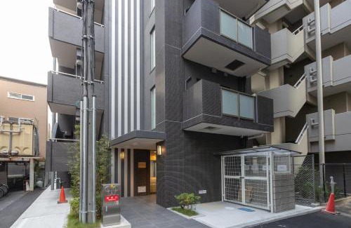 Joto Apartment | Ei Building: Family-Friendly Escape with High Guest Ratings