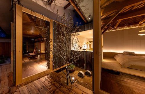 Nishi-Ueta Cho Hotel | Pet-Friendly Retreat at オリーブの宿 澳邸 - Rated 8.7/10