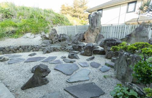 Kisakatamachi House | Ocean View Retreat: Seaside Villa with Child-Friendly Amenities