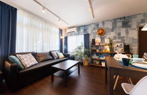 Itoman House | Explore ガジュマルの庭 – Ideal for Families with Pool Access