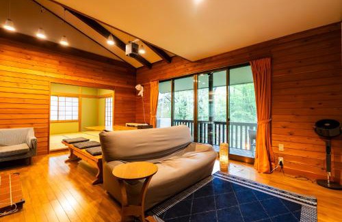 Tsumagoi House | Relaxing BBQ Retreat in North Karuizawa for Families