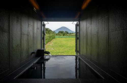 Narusawa Hotel | Experience Glamping at Fuji Kawaguchiko Village