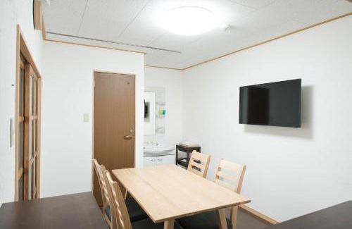 Hatsukaichi House | Family-Friendly Global Resort Miyajima with Kitchen Access