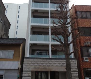 Marunouchi Apartment | Top-Rated ケイアイコンホテルズ 久屋: Family-Friendly Stay