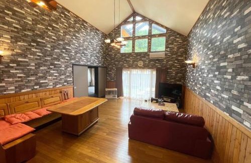 Shiraoi-cho House | Explore Nature at Our Cozy Log House Near Upopoy