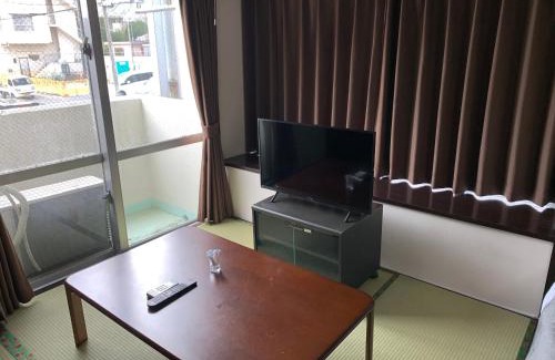 Gusukuma Apartment | Eco-Friendly Comfort at コンドミニアムホテルリッカ, Gusukuma