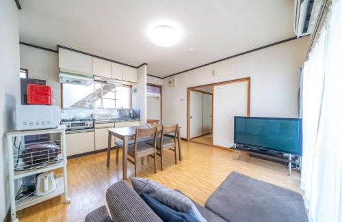 Itoigawa Apartment | Family-Friendly Getaway at Corp Sekiya with 8/10 Review Score