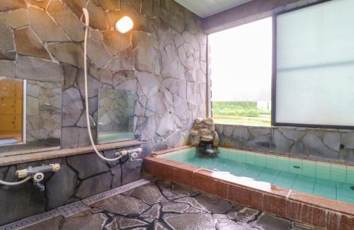 Minamiuonuma Hotel | Relaxing Retreat at サンバレーひぐち with Hot Tub Access