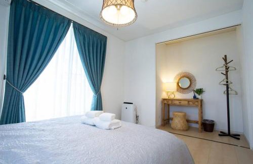 Gima Villa | Stylish 4LDK Home: Ideal for Family Gatherings!