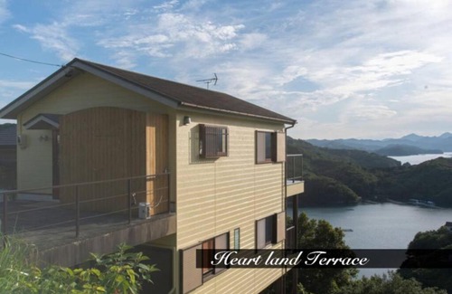 Minamiise House | Relax at シーテラス1-10A: Pet & Child Friendly Retreat