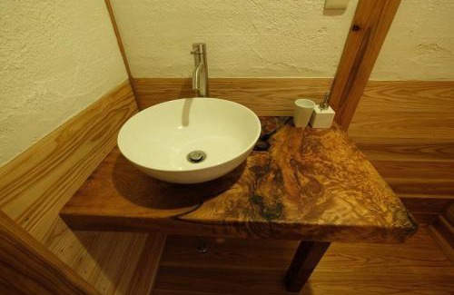 Yakushima House | Discover Snapper Rock, Yakushima - 9.7/10 Review Score!