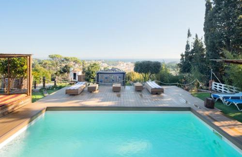 Arenys de Munt Villa | Relaxing Villa Carrasca with Sea View, Pool & BBQ
