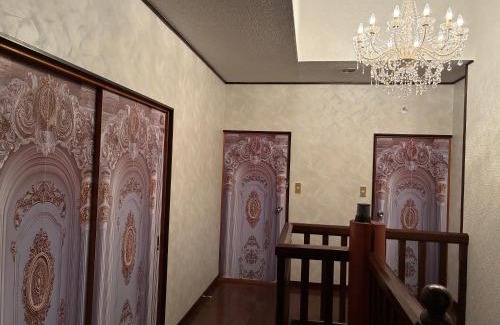 Usami House | Relaxing Getaway at Deer Head with Hot Tub & Kitchen