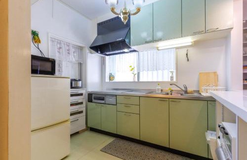 Naha City Centre Apartment | Discover Family-Friendly Comfort at Haleakala Hotel