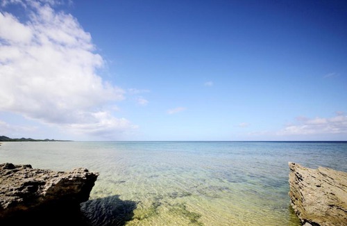 Taketomi-jima Taketomi-cho Apartment | Oceanfront Retreat at パティオ石垣 - 4-Star Comfort Awaits