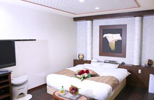 Kashima Hotel | Budget-Friendly Stay at パルアネックス鹿島店 with Hot Tub