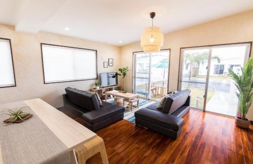 Yaese Apartment | Private Palm Villa for Up to 10 Guests - Family Friendly Stay
