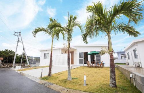 Yaese Apartment | Private Palm Villa for Up to 10 Guests - Family Friendly Stay