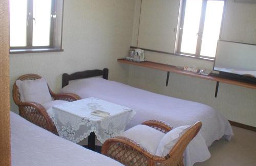 Omitama Hotel | Budget-Friendly Stay at ビジネスホテル六号 with Breakfast