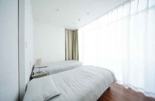 Katasekaigan House | Beachfront Getaway: Enjoy Family Fun Near Enoshima Aquarium