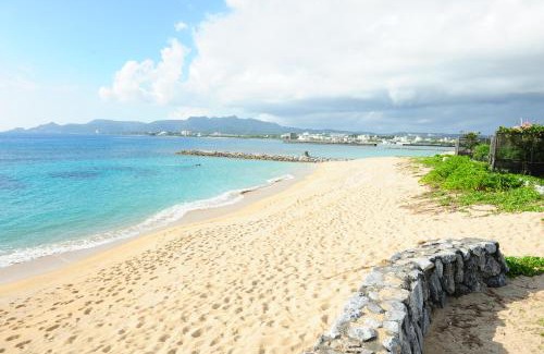 Agarie Apartment | Discover Fishing Step Nago: Family-Friendly with Ocean Views