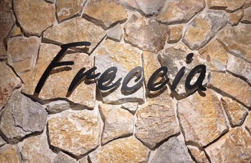 Futo House | Oceanfront Oasis: フレッチア - Guest Rated 9.8/10