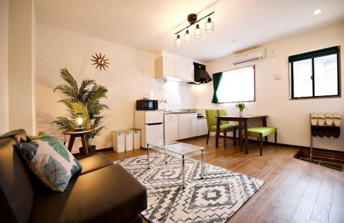 Taketomi-jima Taketomi-cho Apartment | Family-Friendly Plus Life Ohama Room 4 Awaits You