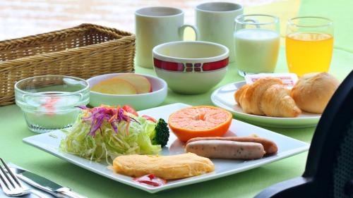 Kamisuwa Onsen Hotel | Kid-Friendly Getaway at Pension Kofu - Rated 9/10 by Guests