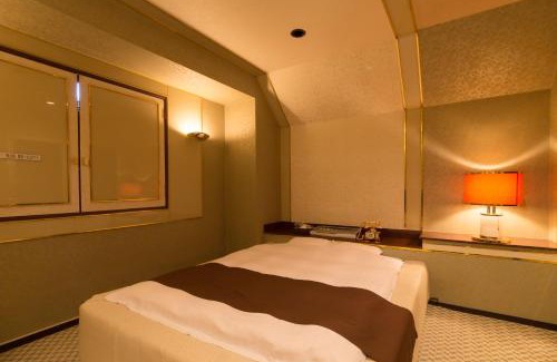 Chuo Ward Hotel | Family-Friendly Hotel Shanti with Kitchen & Breakfast Included