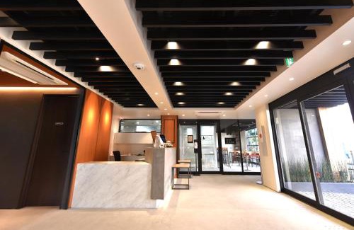 Shin-Yokohama Hotel | Discover Hotel Platanus Shin-Yokohama - Family-Friendly Stay