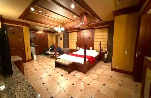 Higashiomi Hotel | Discover Hotel Mayfair: Adult-Only Stay with Breakfast