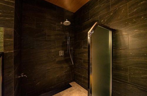 Kanoya Hotel | Relax at ホテル大藏: 4-Star Stay with Spa & Hot Tub