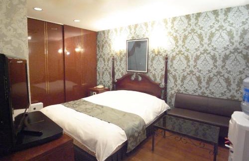 Akashi Hotel | Discover Hotel Timeless Akashi with Breakfast & Accessibility
