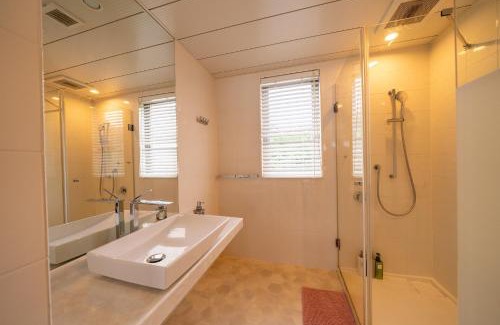 Yohena Apartment | Oceanfront Bliss at ララコートシーサイド屋我地 2D