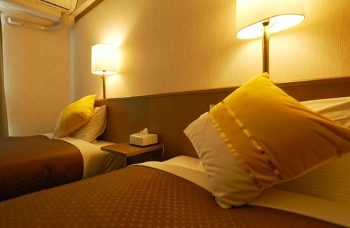 Ube Hotel | ロイヤルシティホテル Royalcity Hotel