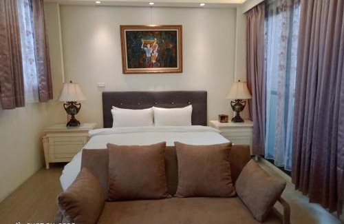 North District House | Experience Family-Friendly Comfort at 一中太陽綠墅